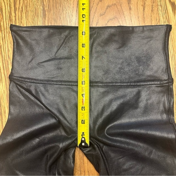 Spanx Faux Stretch-Leather Leggings Black Size Medium - Picture 6 of 12